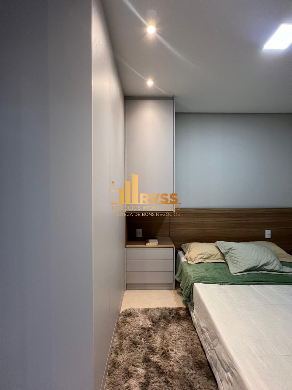 Apartamento à venda com 2 quartos, 42m² - Foto 10