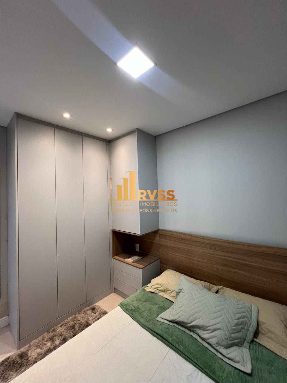 Apartamento à venda com 2 quartos, 42m² - Foto 9