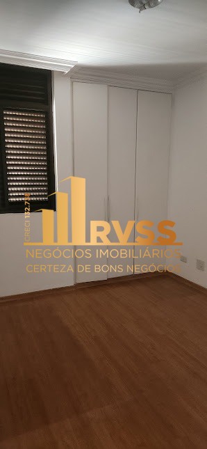 Apartamento à venda com 3 quartos, 139m² - Foto 31