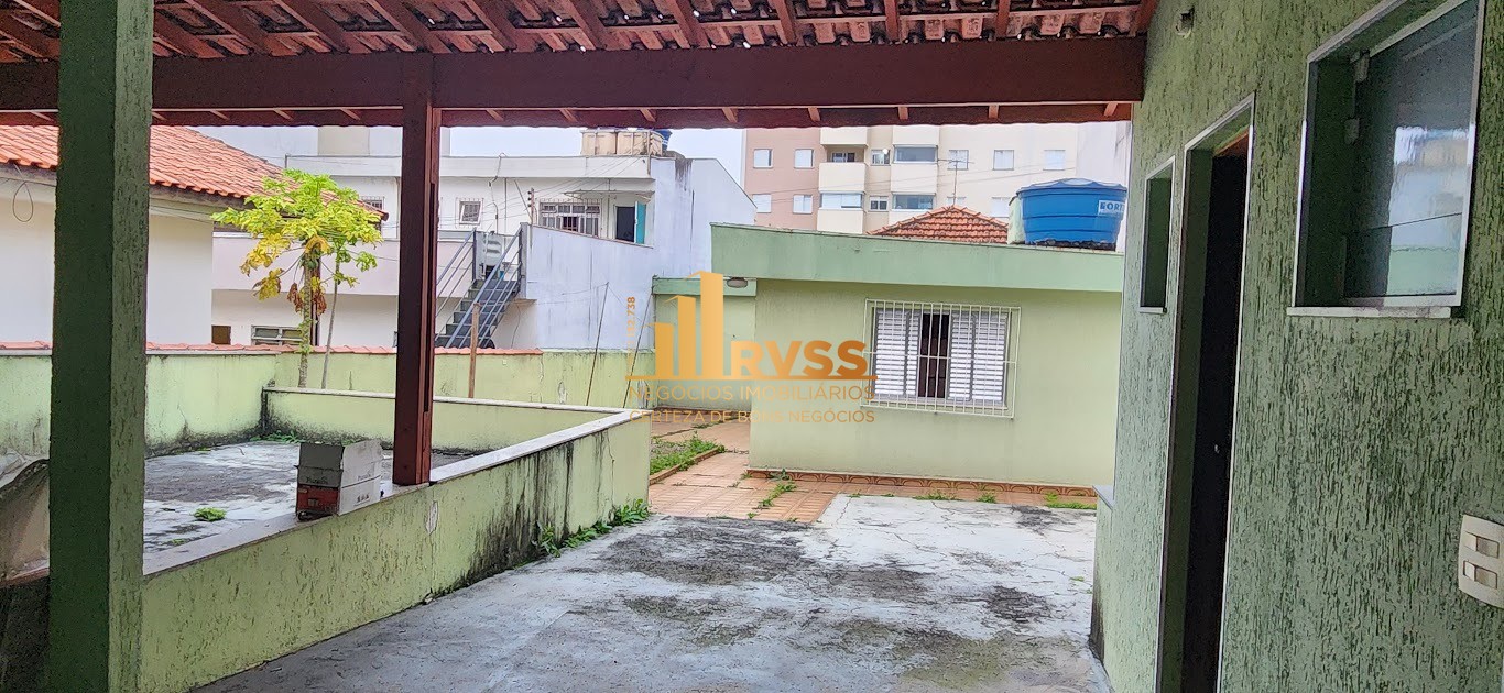 Casa à venda com 2 quartos, 400m² - Foto 9