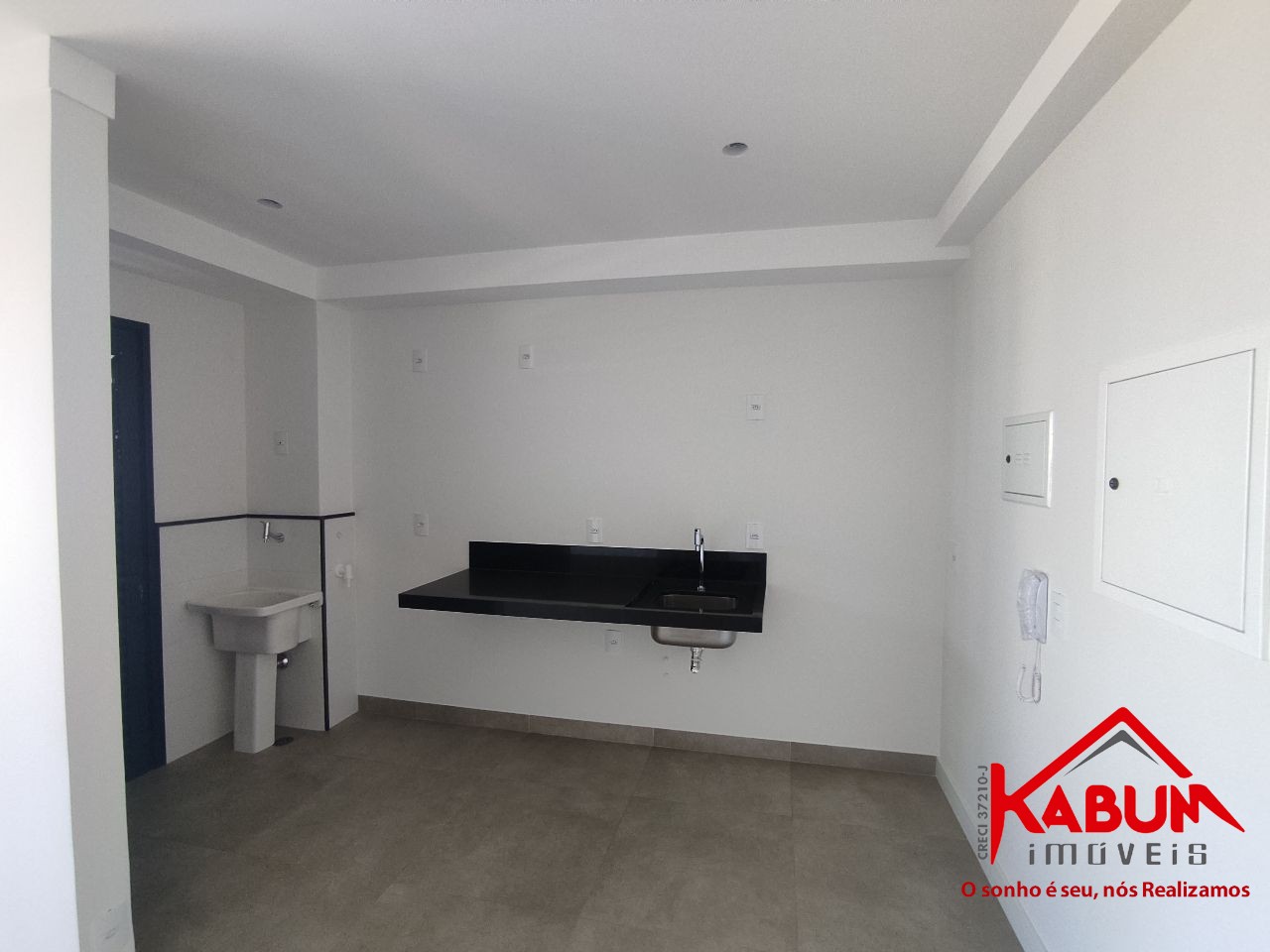 Apartamento à venda com 2 quartos, 69m² - Foto 3