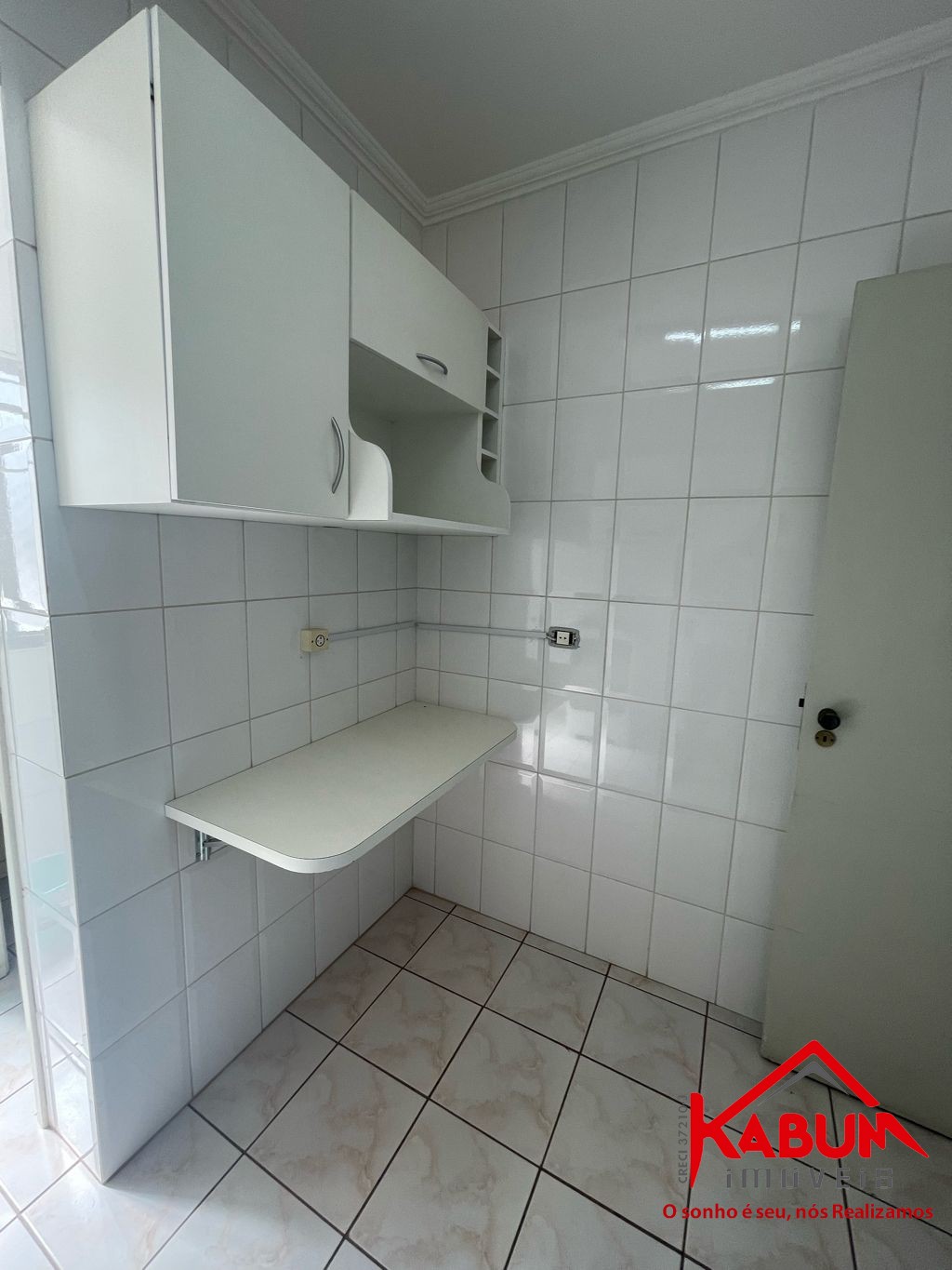 Apartamento à venda com 2 quartos, 70m² - Foto 5