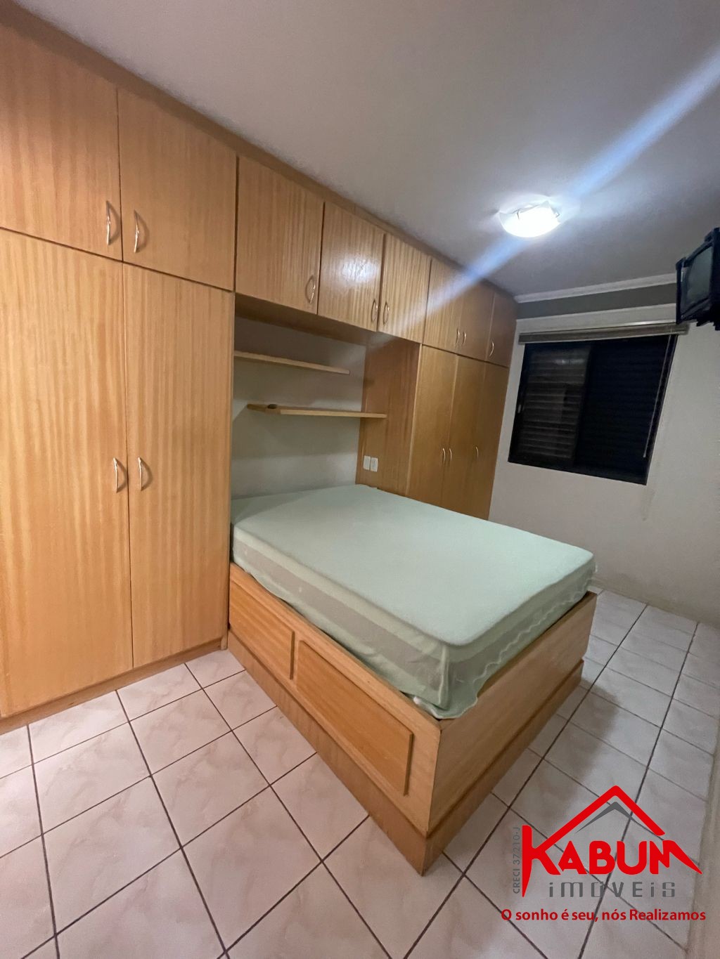 Apartamento à venda com 2 quartos, 70m² - Foto 11