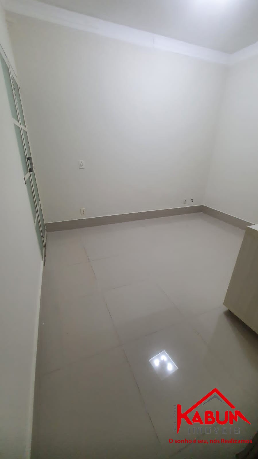 Casa à venda com 3 quartos, 137m² - Foto 4