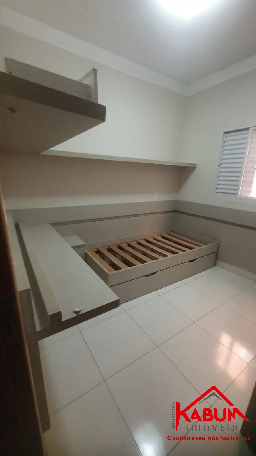 Casa à venda com 3 quartos, 137m² - Foto 13