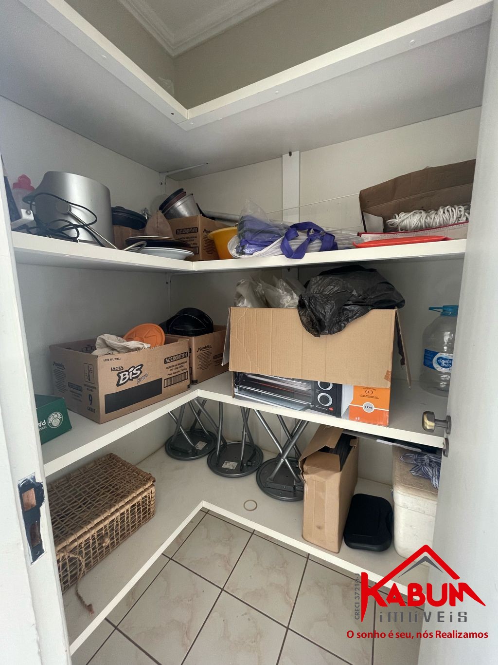 Apartamento à venda com 2 quartos, 70m² - Foto 13