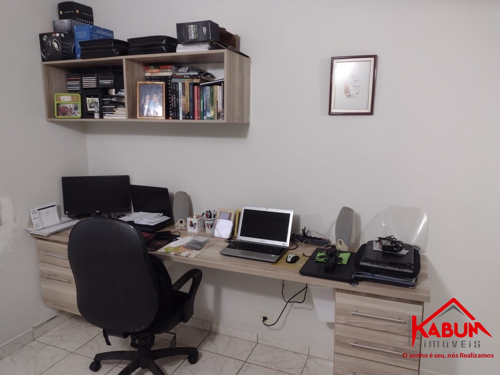 Apartamento à venda com 3 quartos, 70m² - Foto 1