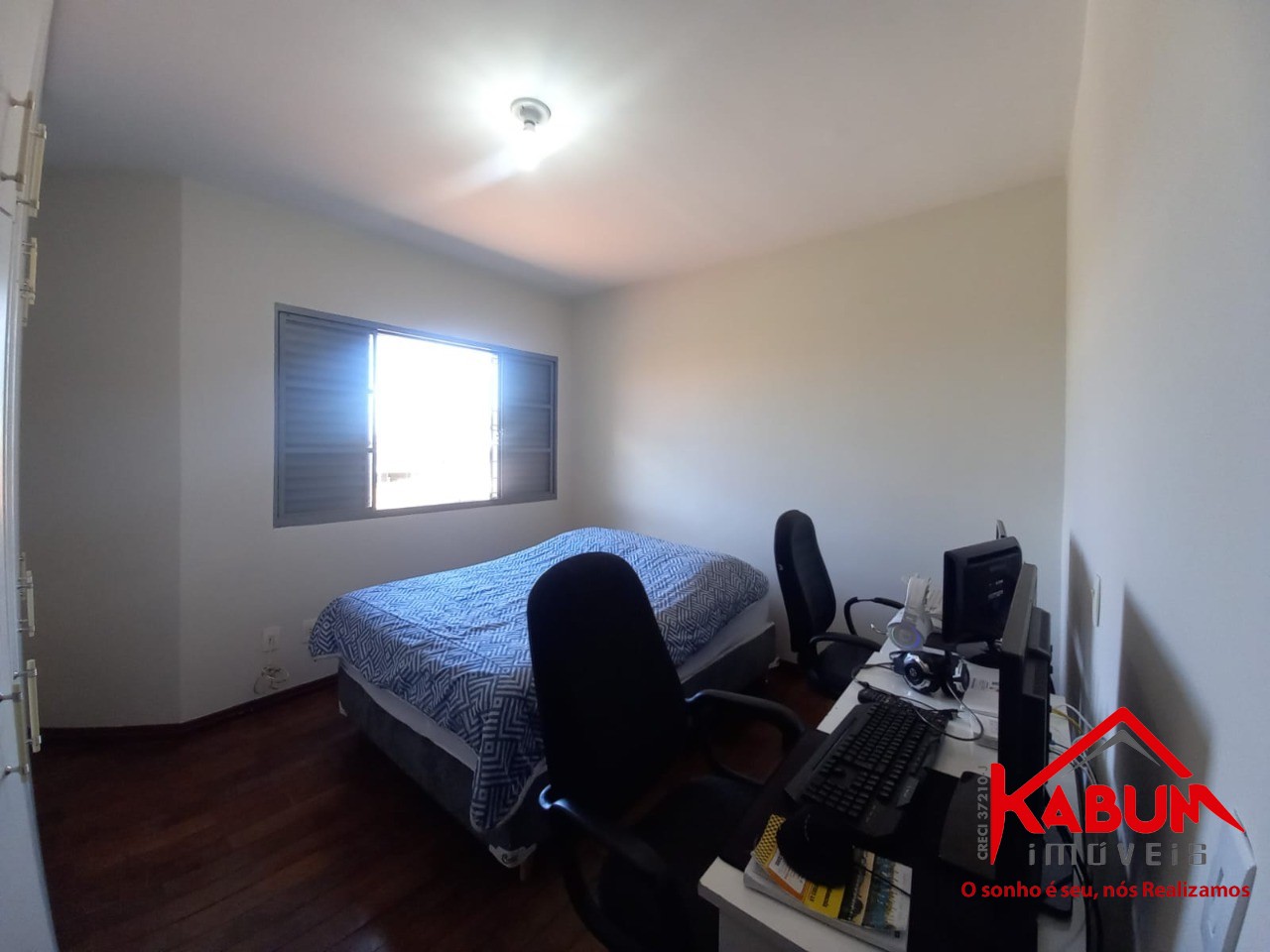 Casa à venda com 2 quartos, 241m² - Foto 18