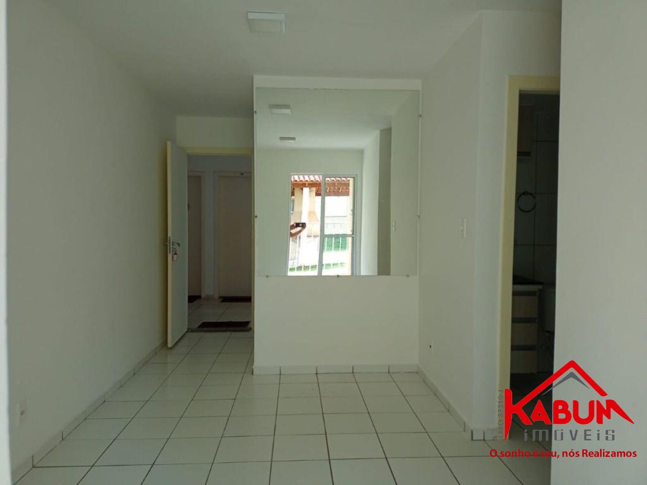 Apartamento à venda com 2 quartos, 65m² - Foto 1