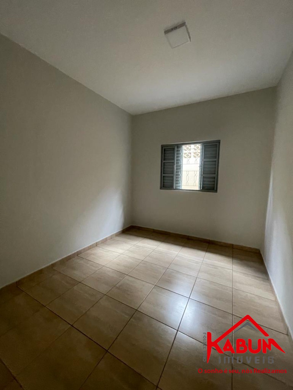 Casa à venda com 4 quartos, 250m² - Foto 7