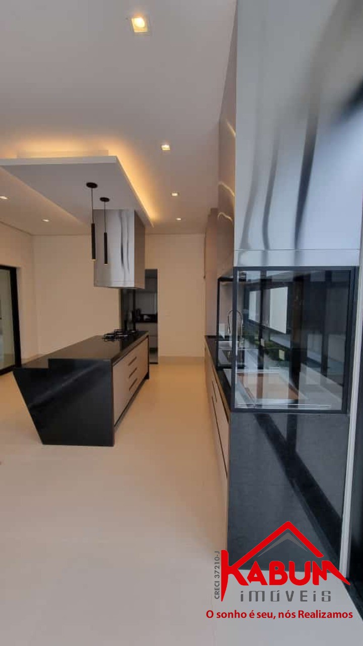 Casa à venda com 3 quartos, 300m² - Foto 16