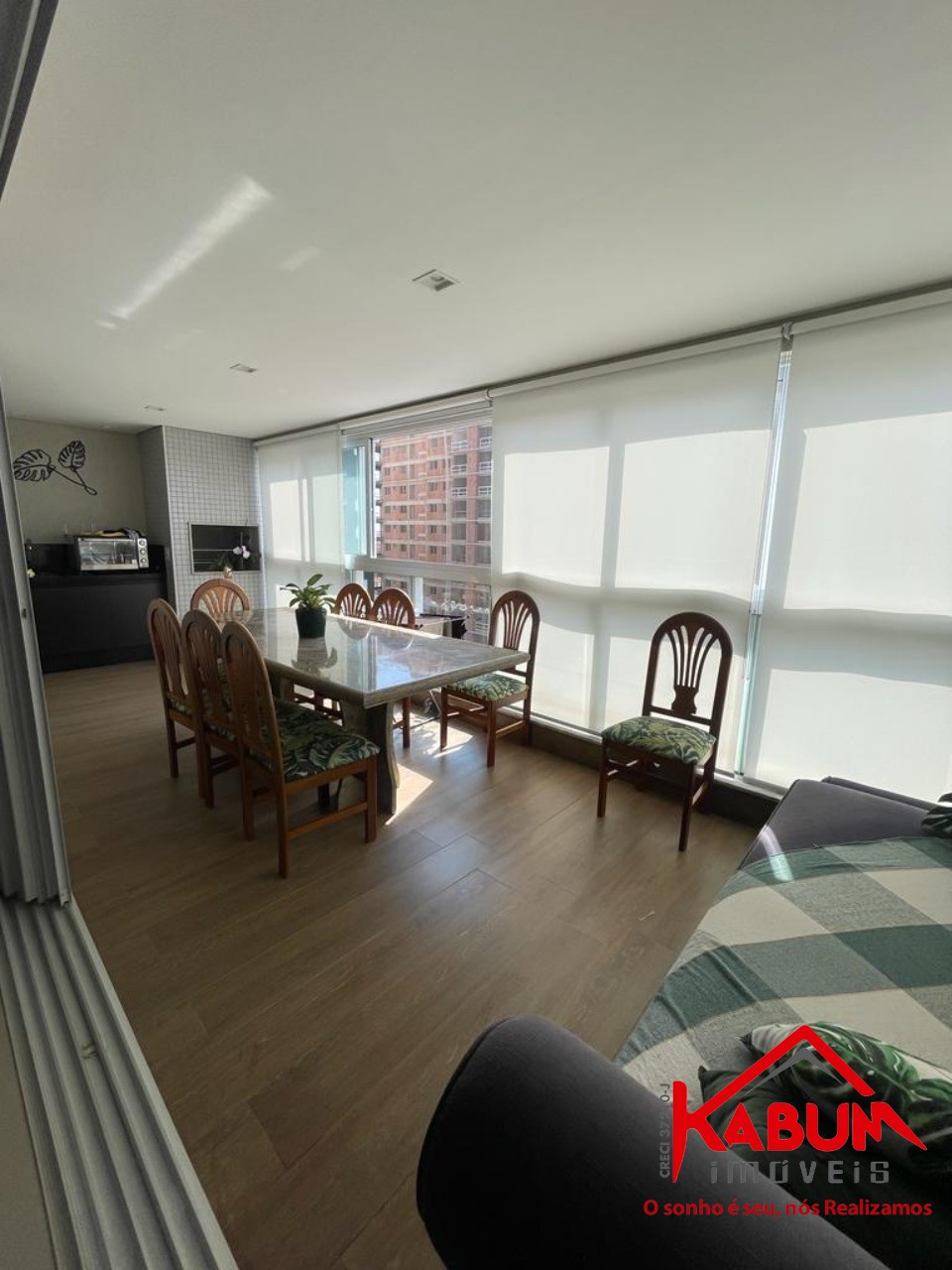 Apartamento à venda com 3 quartos, 145m² - Foto 8