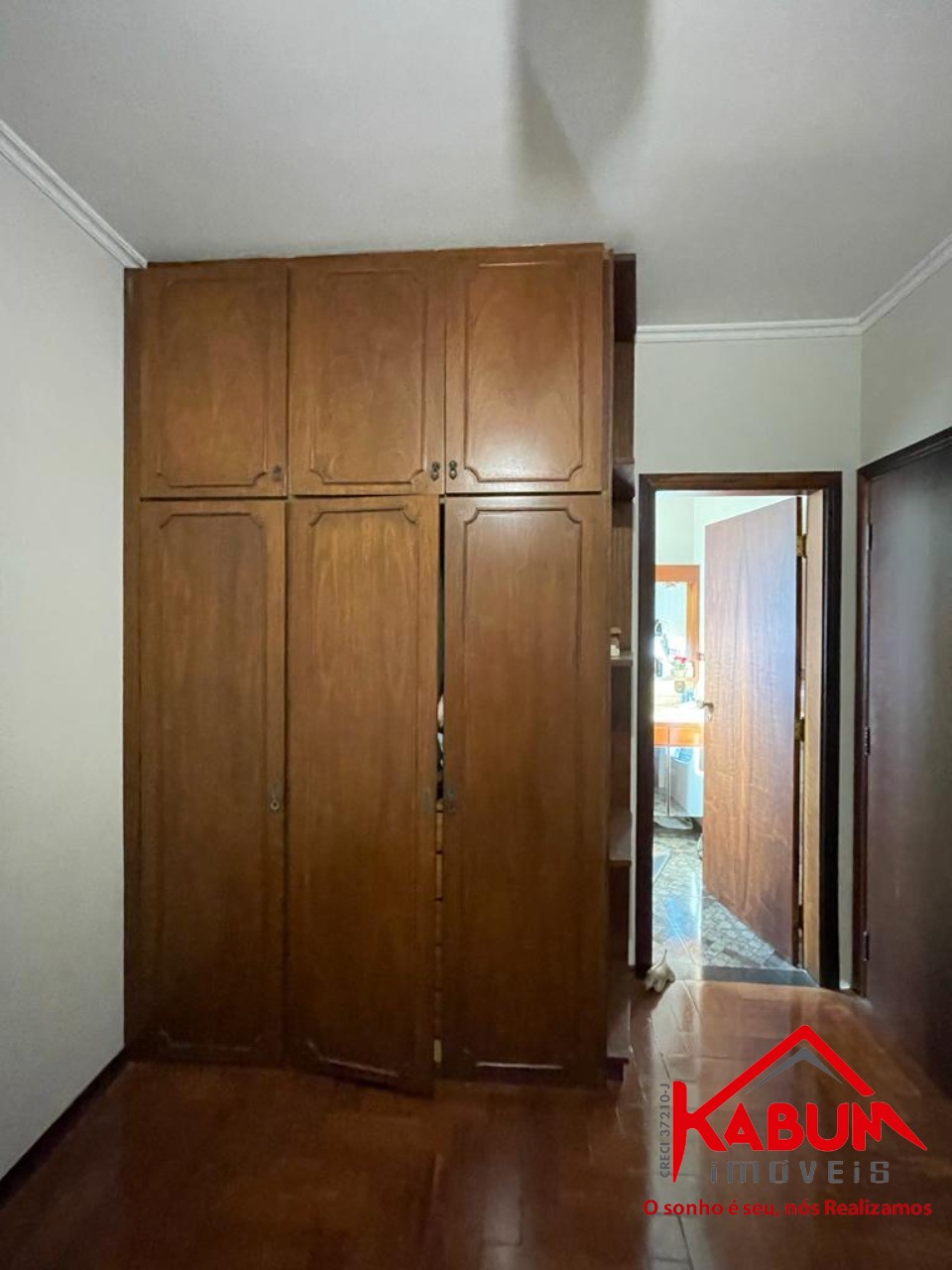 Casa à venda com 4 quartos, 275m² - Foto 8