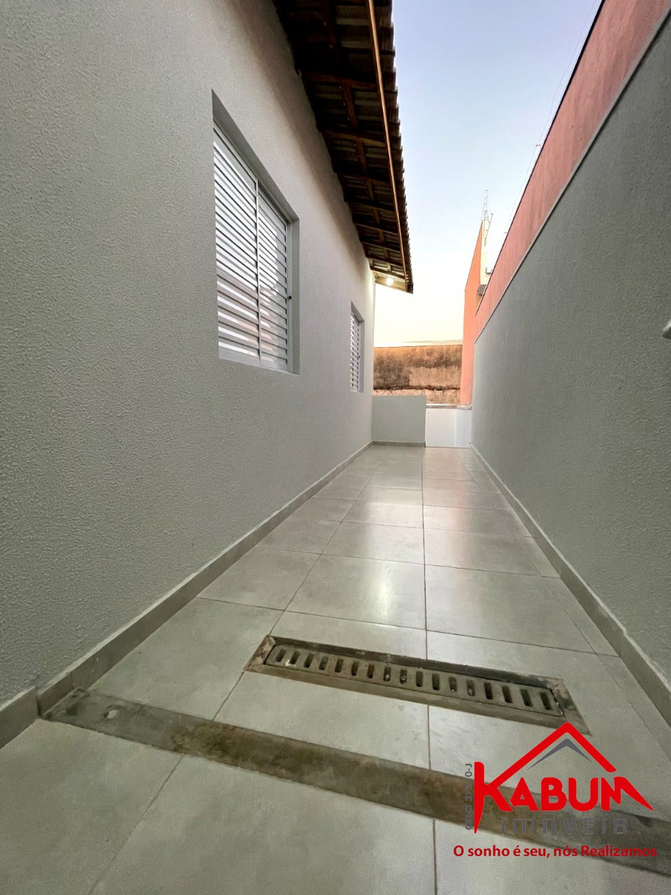 Casa à venda com 2 quartos, 150m² - Foto 6