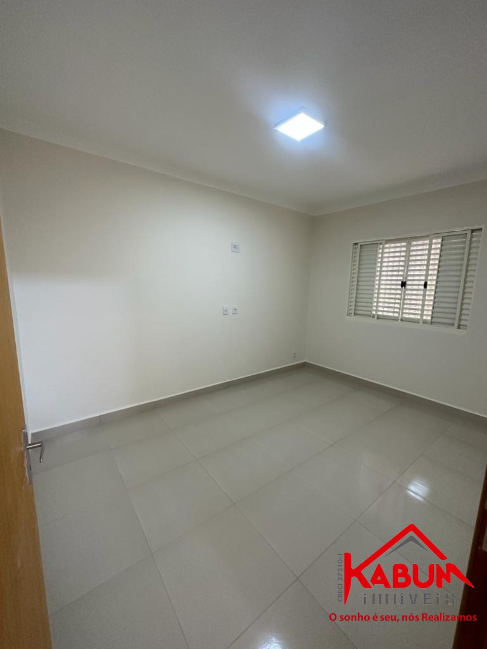 Casa à venda com 3 quartos, 168m² - Foto 13