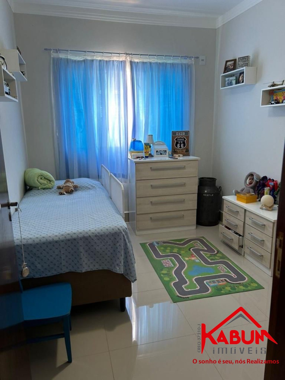 Casa à venda com 3 quartos, 198m² - Foto 9