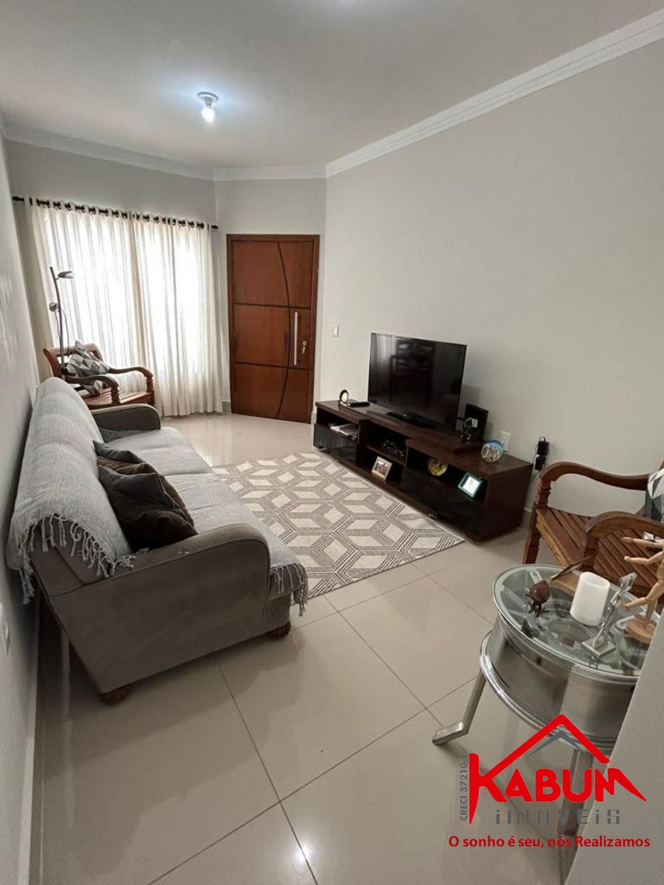 Casa à venda com 3 quartos, 198m² - Foto 3