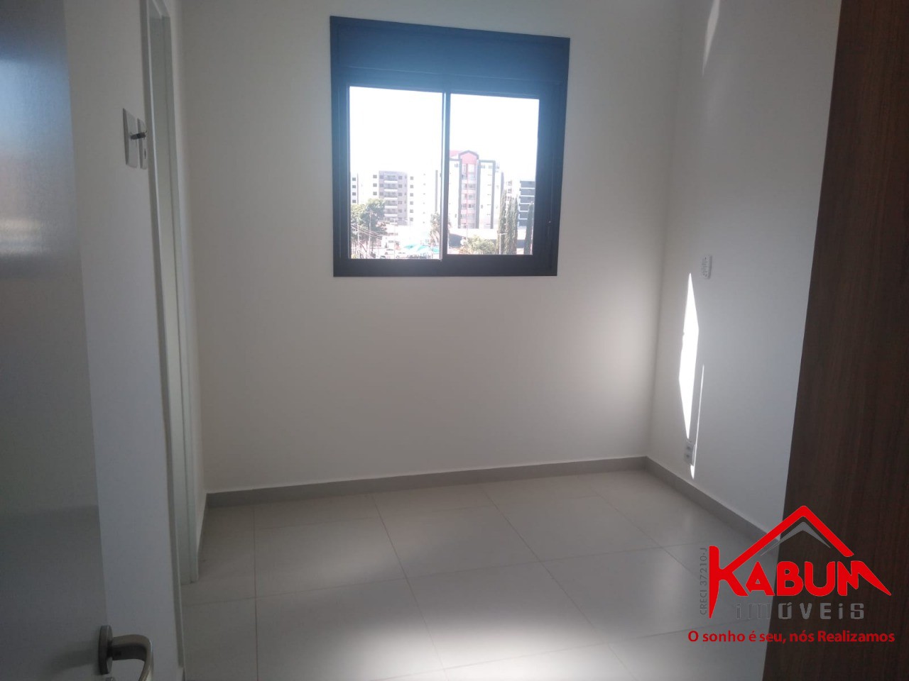 Apartamento à venda com 2 quartos, 58m² - Foto 4