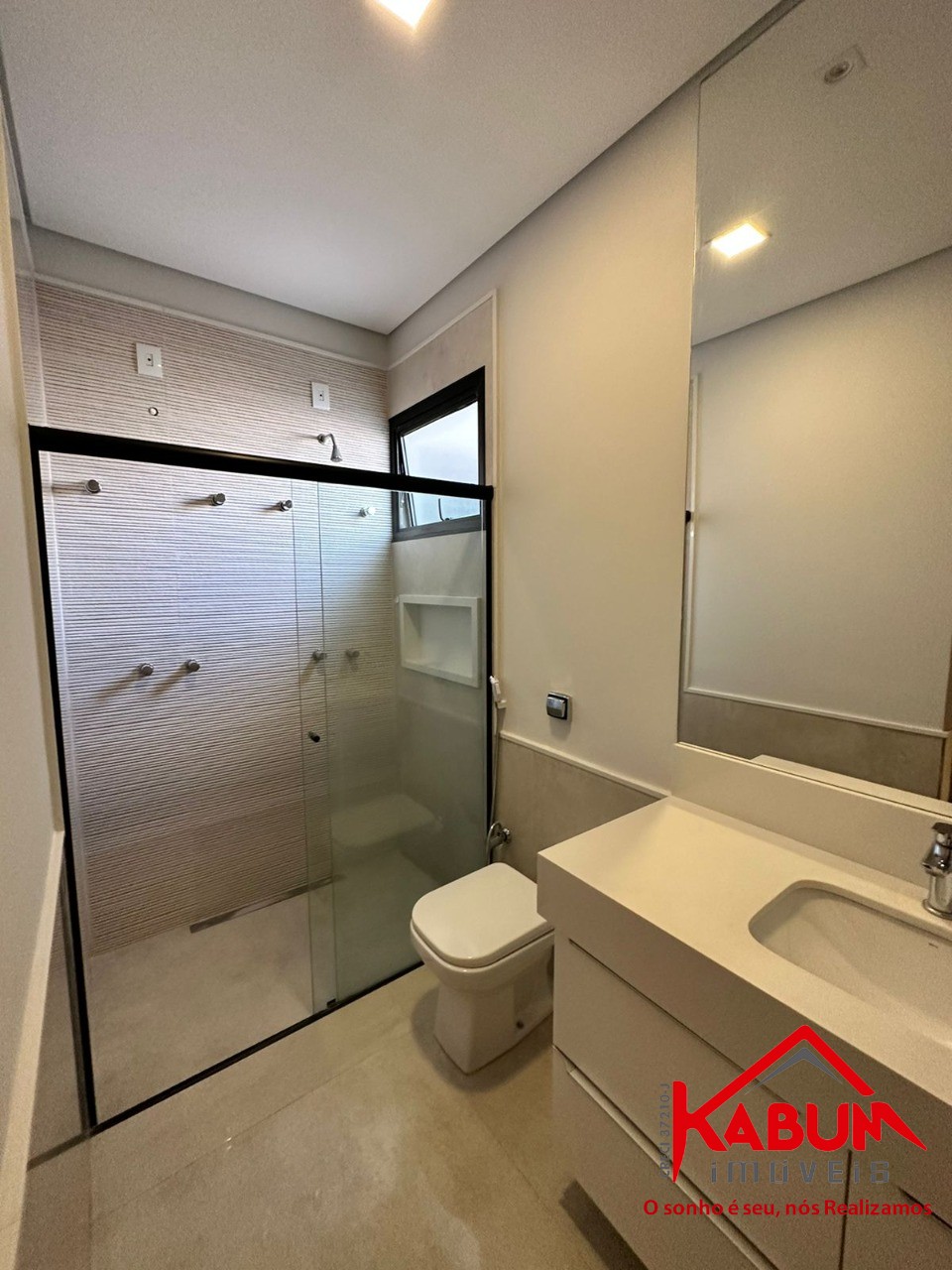 Casa à venda com 3 quartos, 250m² - Foto 9