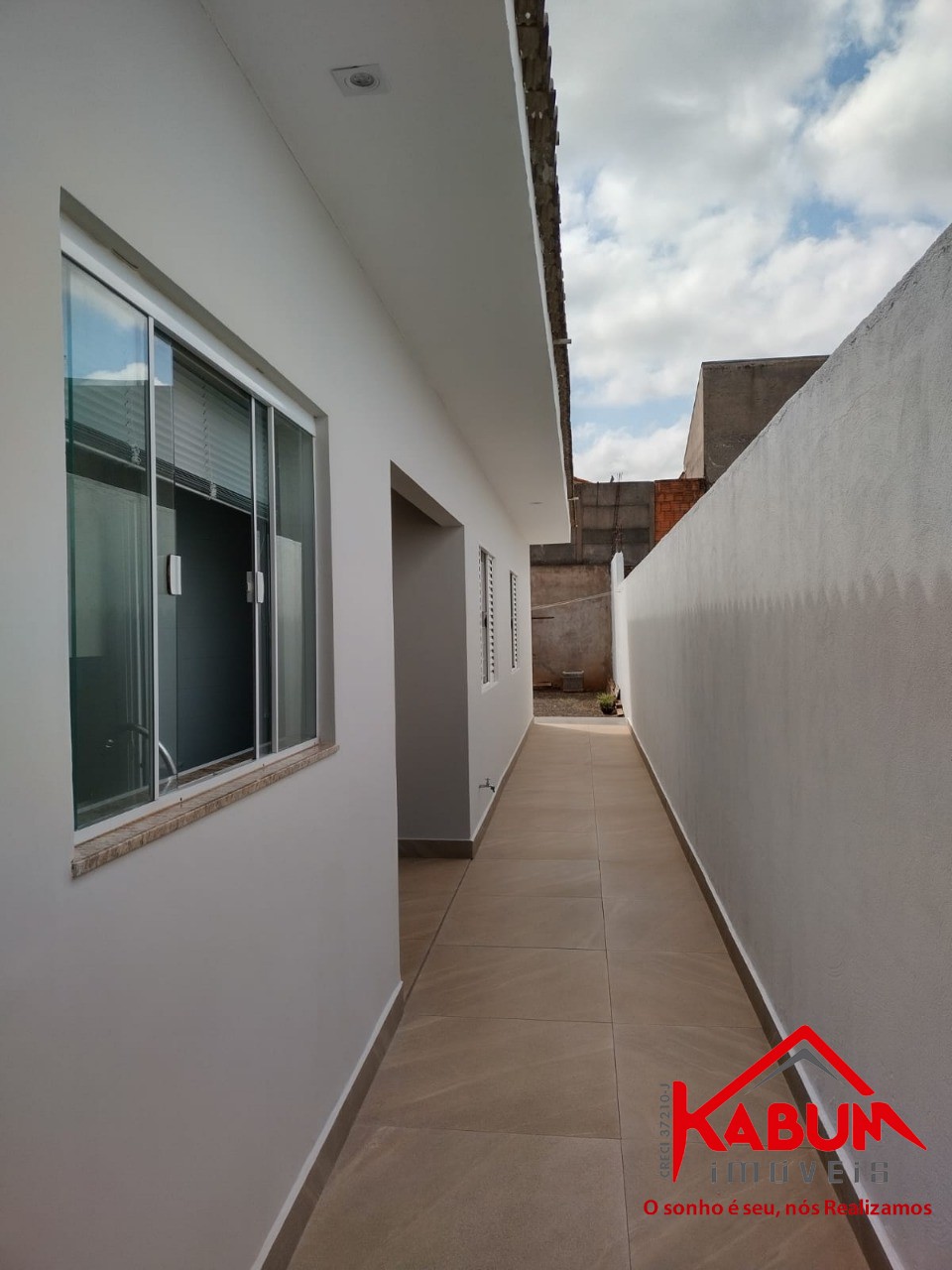 Casa à venda com 2 quartos, 195m² - Foto 9