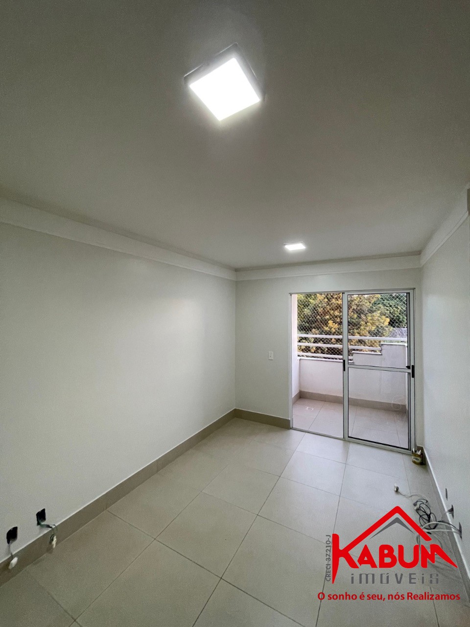 Apartamento à venda com 3 quartos, 68m² - Foto 4