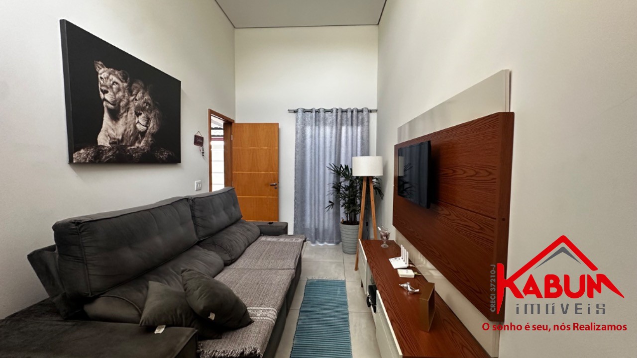 Casa à venda com 2 quartos, 80m² - Foto 1