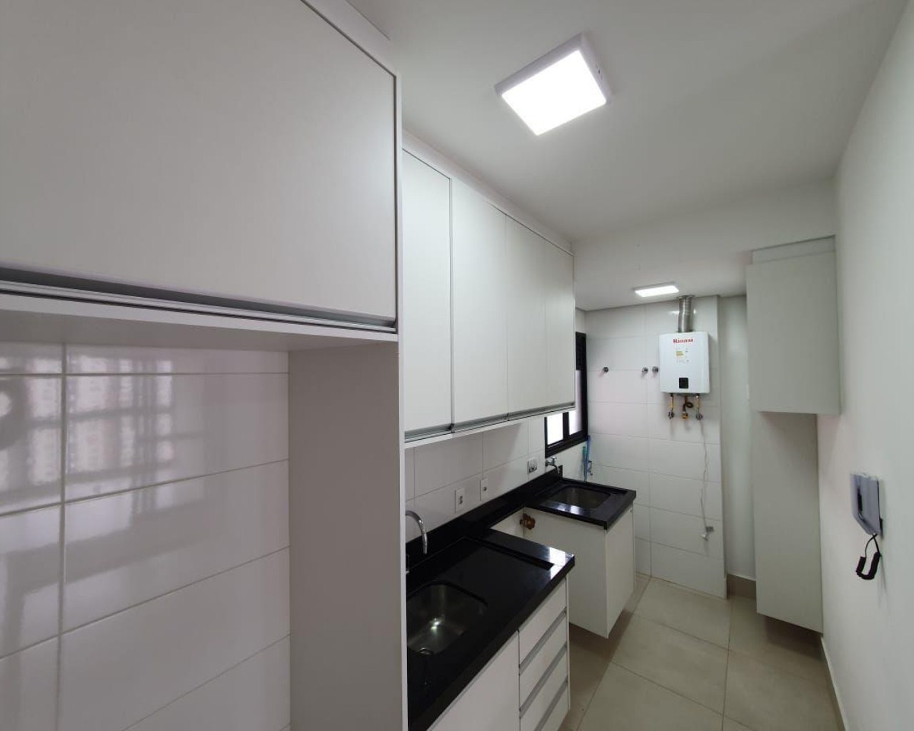 Apartamento à venda com 3 quartos, 82m² - Foto 9