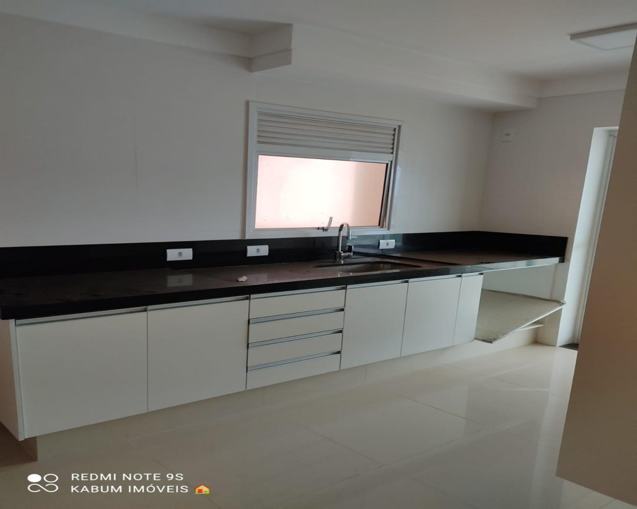 Apartamento à venda com 3 quartos, 130m² - Foto 6