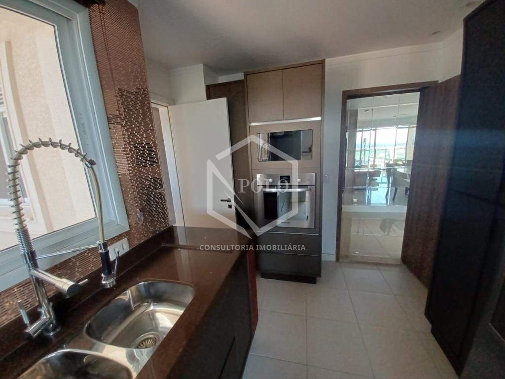 Apartamento à venda e aluguel com 3 quartos, 138m² - Foto 21