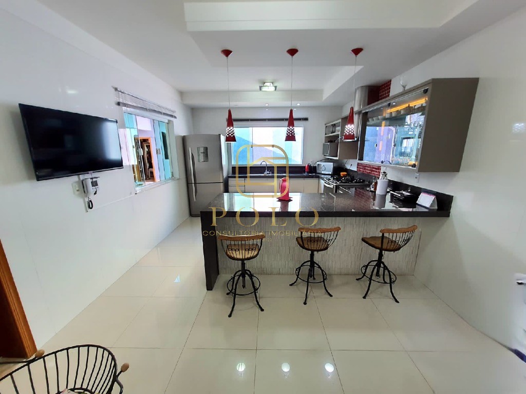 Casa à venda com 4 quartos, 360m² - Foto 15