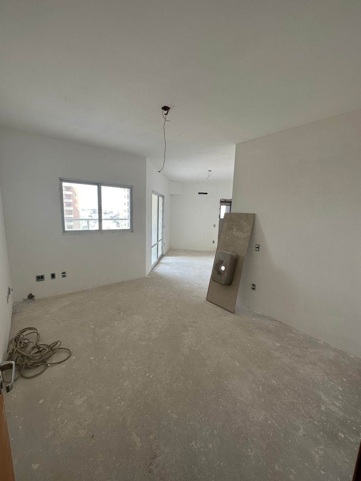 Apartamento à venda com 3 quartos, 115m² - Foto 3