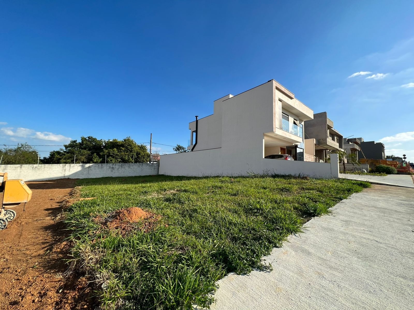 Terreno à venda, 327m² - Foto 2