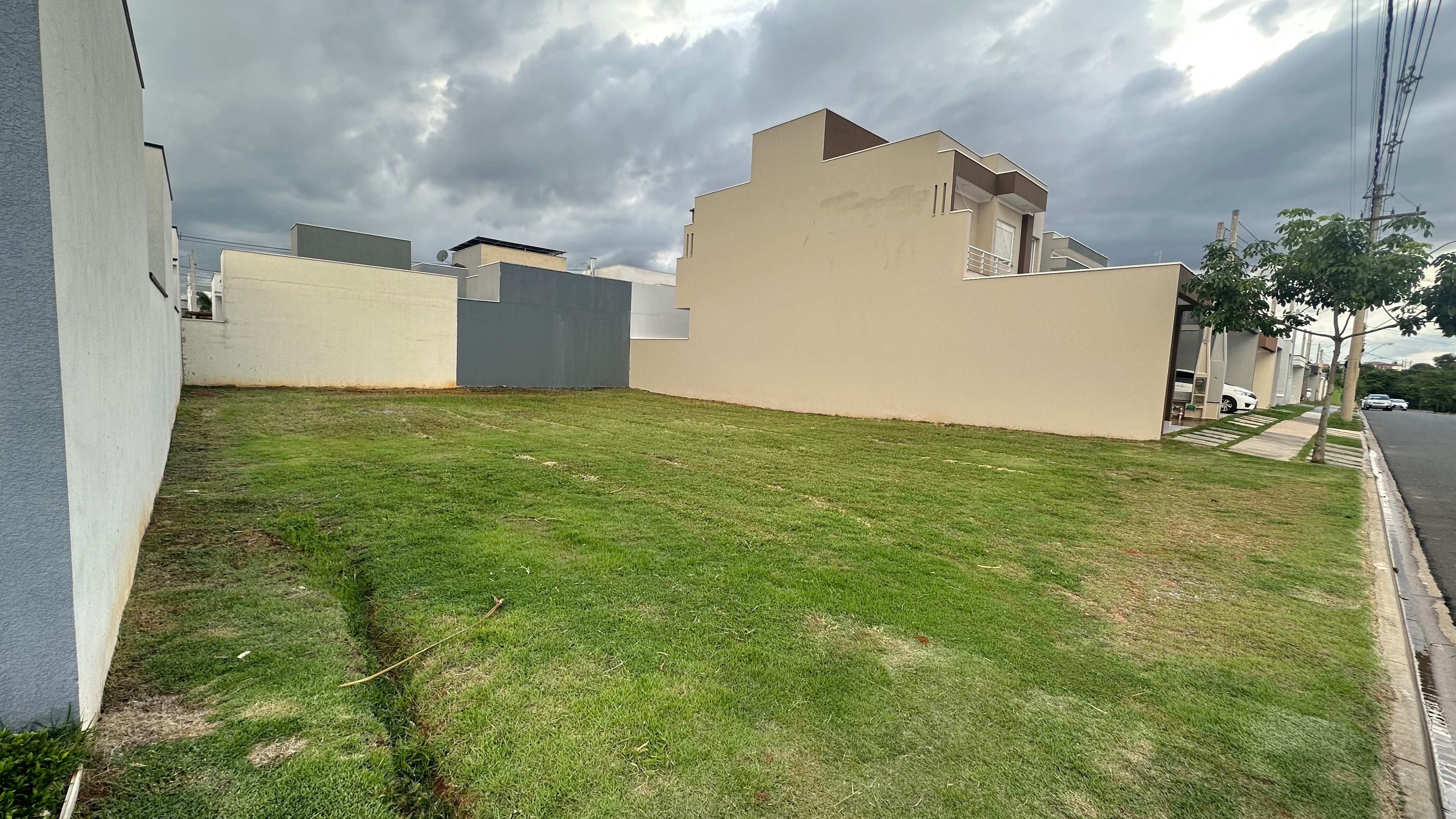 Terreno à venda, 150m² - Foto 2