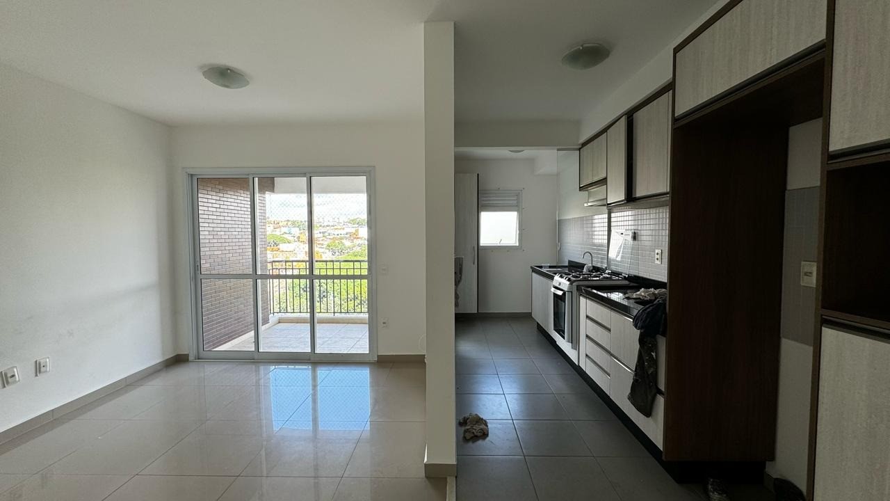 Apartamento para alugar com 4 quartos, 88m² - Foto 1