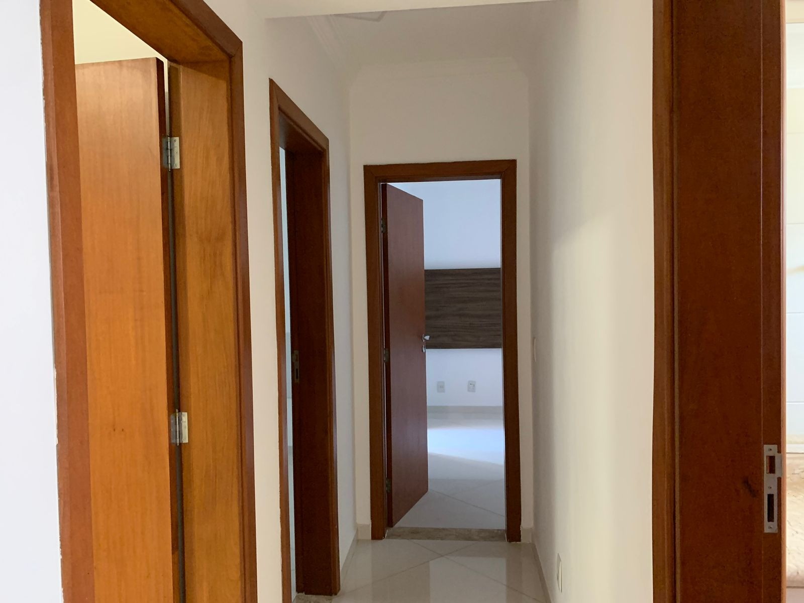 Apartamento à venda e aluguel com 3 quartos, 137m² - Foto 14