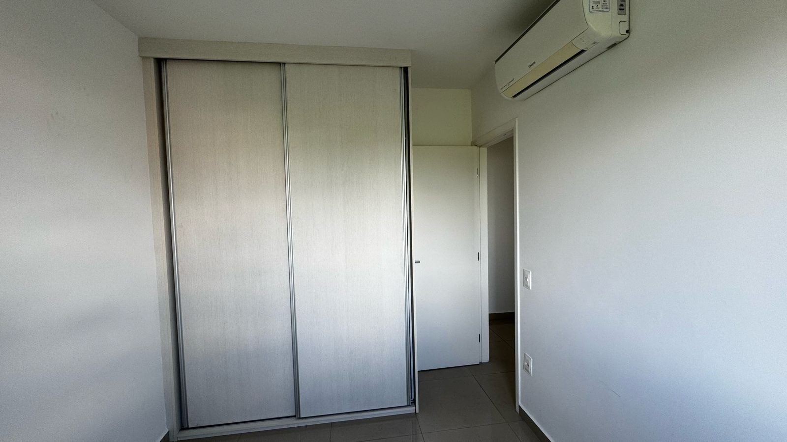 Apartamento para alugar com 4 quartos, 88m² - Foto 11