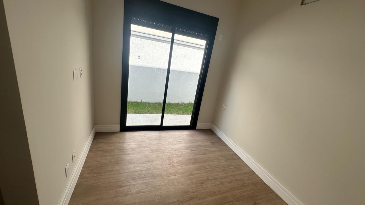 Casa à venda com 3 quartos, 170m² - Foto 8