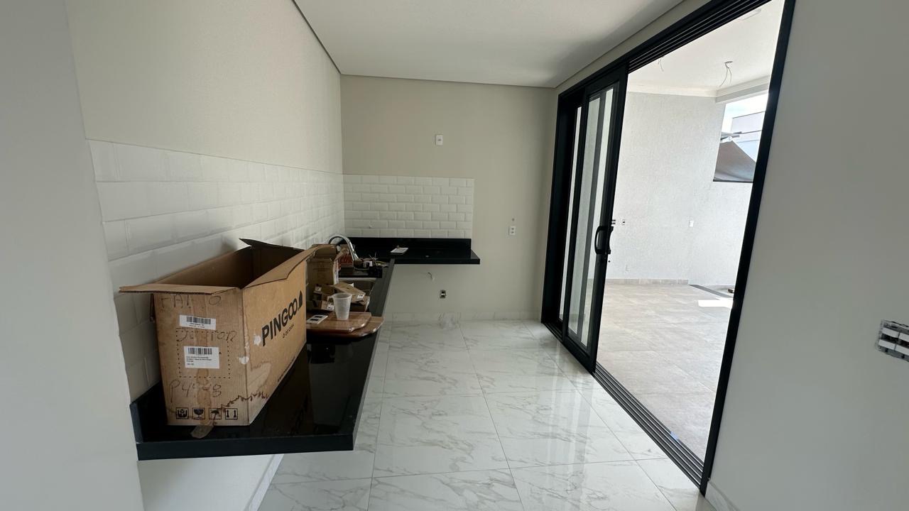 Casa à venda com 3 quartos, 170m² - Foto 6