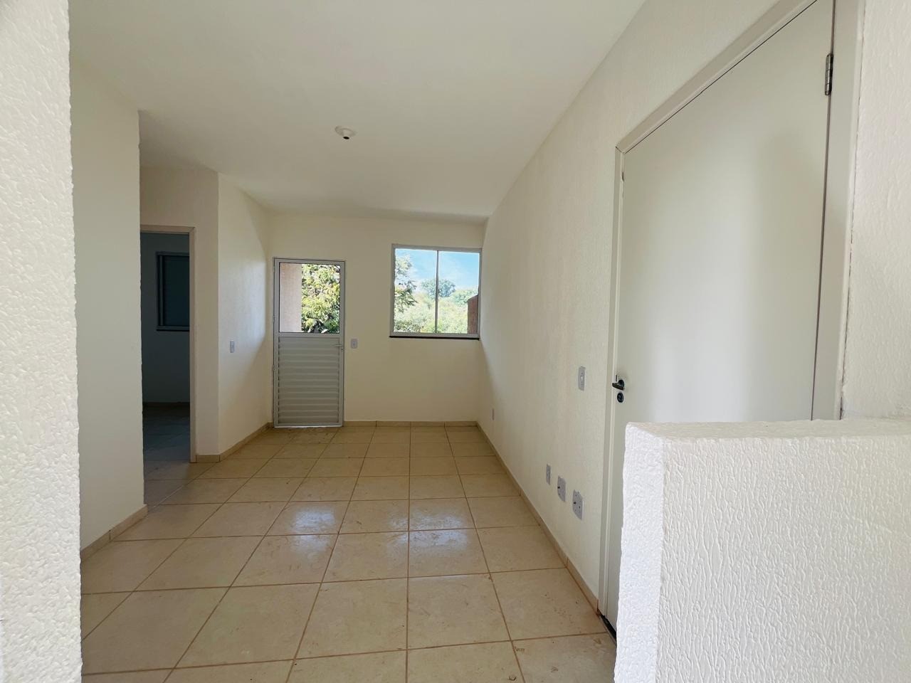 Apartamento à venda com 2 quartos, 50m² - Foto 3