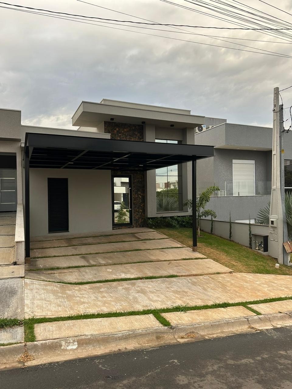 Casa à venda com 3 quartos, 200m² - Foto 3