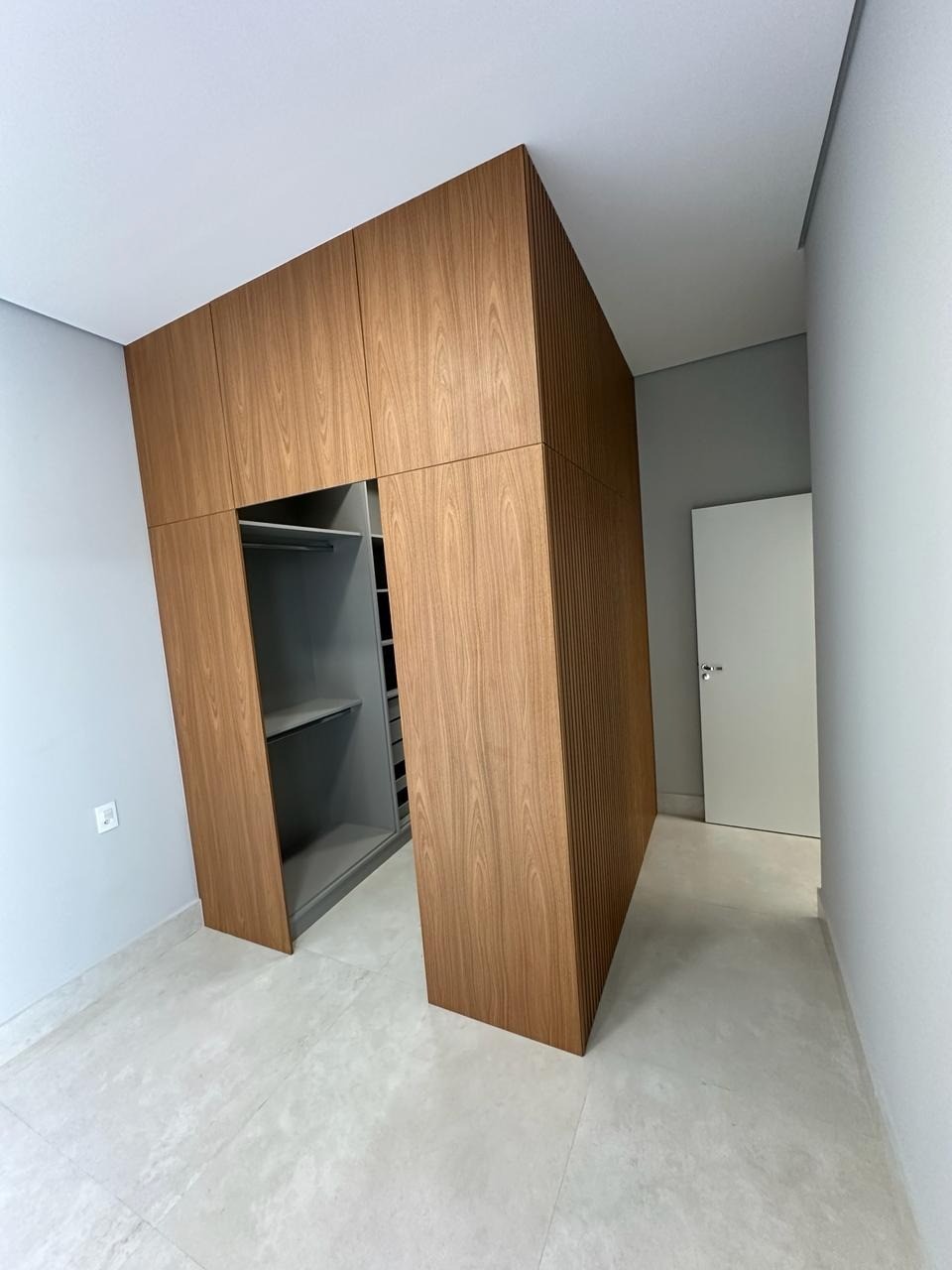 Casa à venda com 3 quartos, 200m² - Foto 17