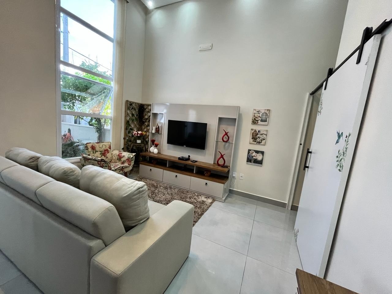 Casa à venda com 3 quartos, 150m² - Foto 4