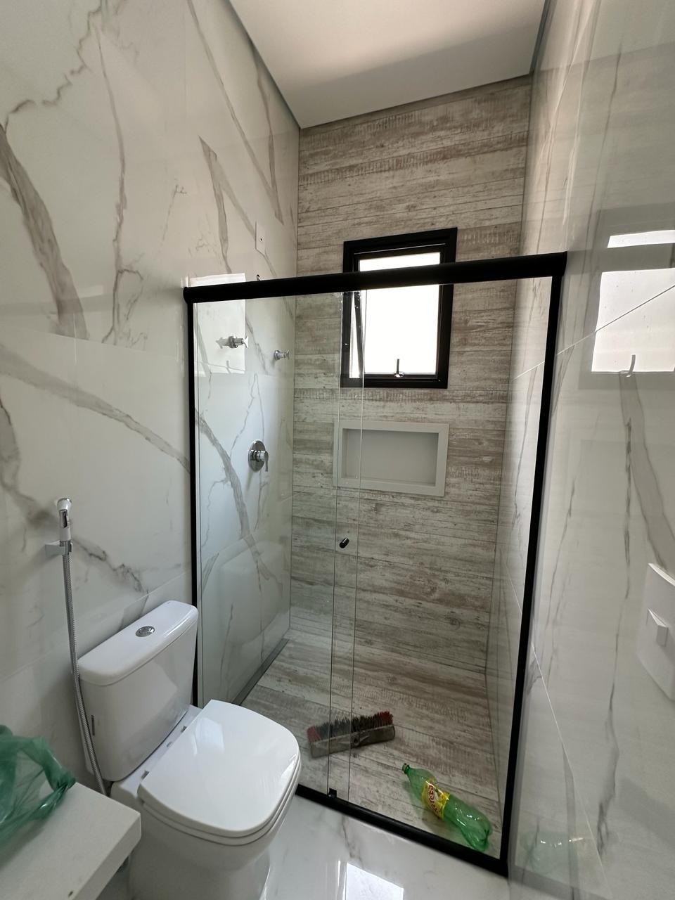 Casa à venda com 3 quartos, 200m² - Foto 15