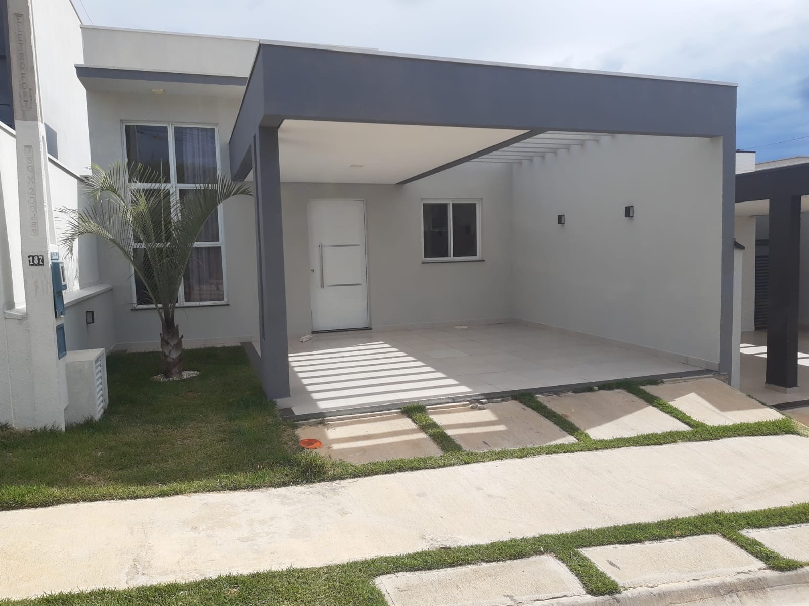 Casa para alugar com 3 quartos - Foto 1