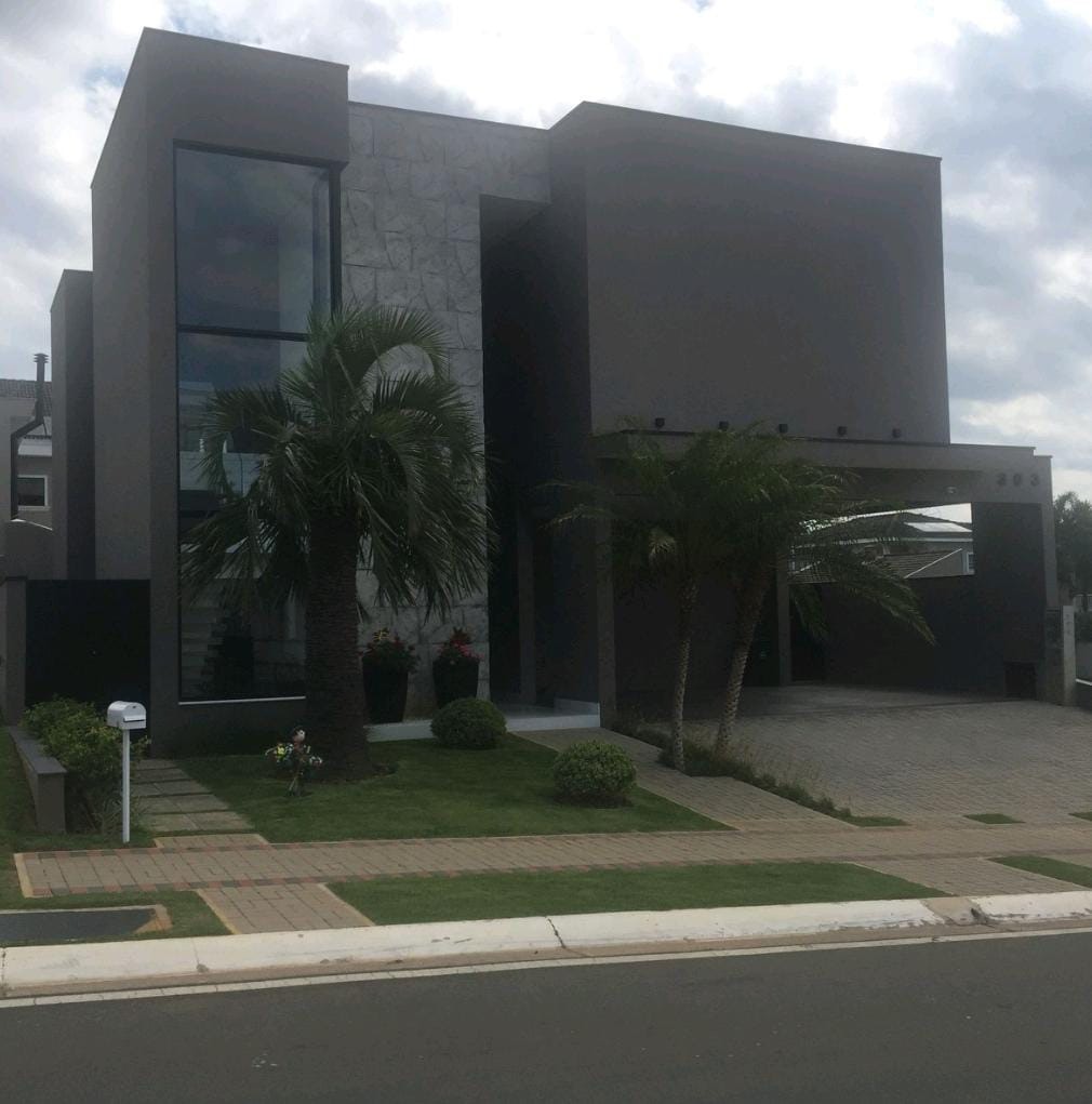 Casa à venda com 4 quartos, 440m² - Foto 2