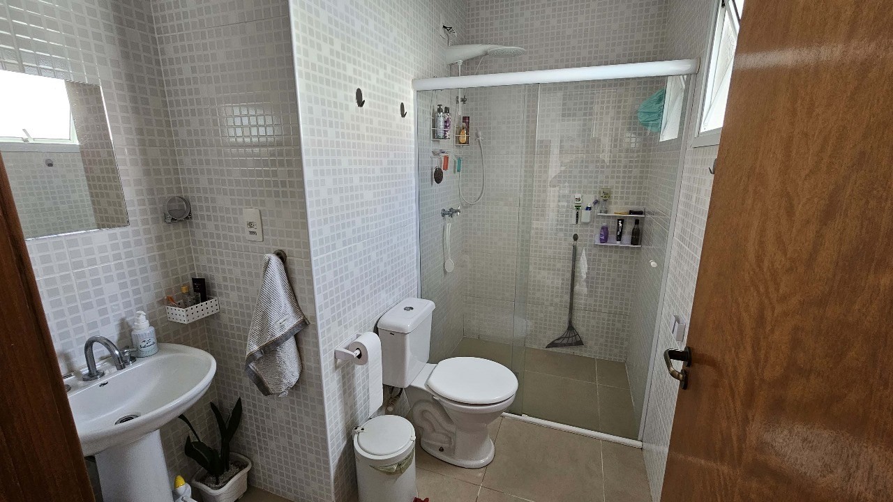 Casa à venda com 3 quartos, 128m² - Foto 14