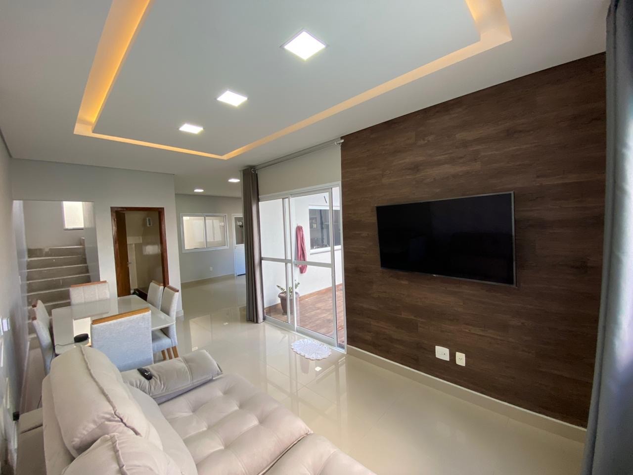 Casa à venda com 2 quartos, 150m² - Foto 7