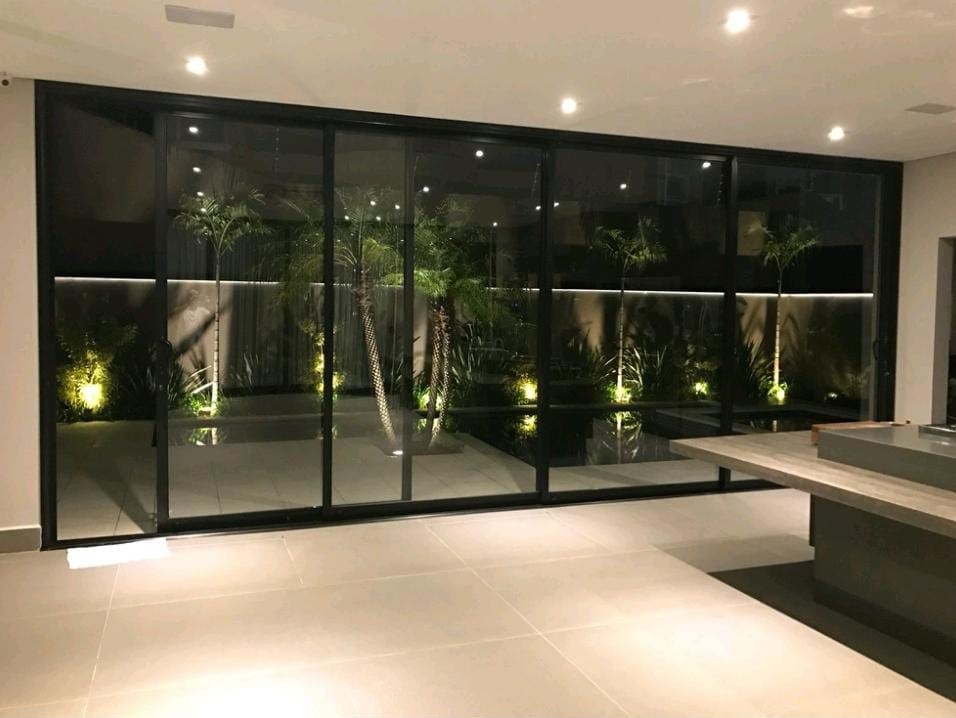 Casa à venda com 4 quartos, 440m² - Foto 16