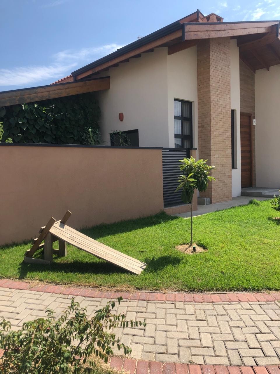 Prédio Inteiro à venda com 3 quartos, 391m² - Foto 2