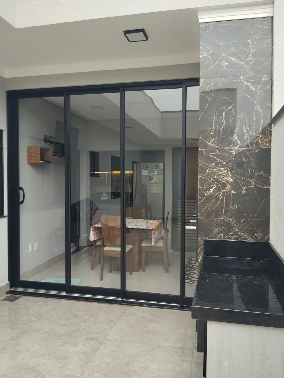 Casa à venda com 3 quartos, 200m² - Foto 17